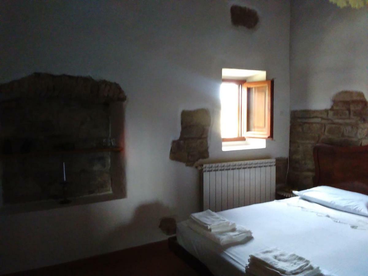 Country House Near Florence Guest House ภายนอก รูปภาพ